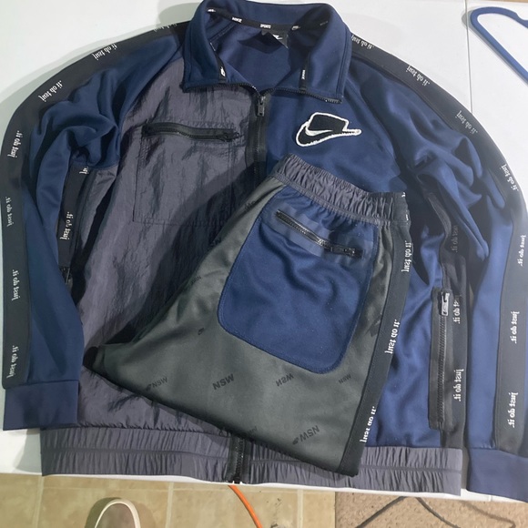 Bundle!Men’s Nike Sportswear joggers/jacket with blacked out Nike logo size L - Picture 1 of 13